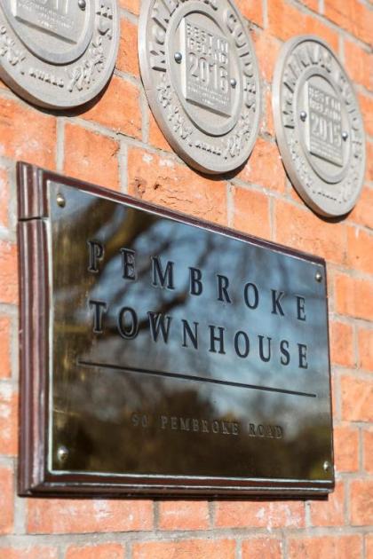 Pembroke Townhouse - image 5