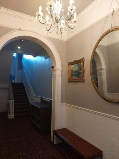 Parkway Guesthouse - image 28