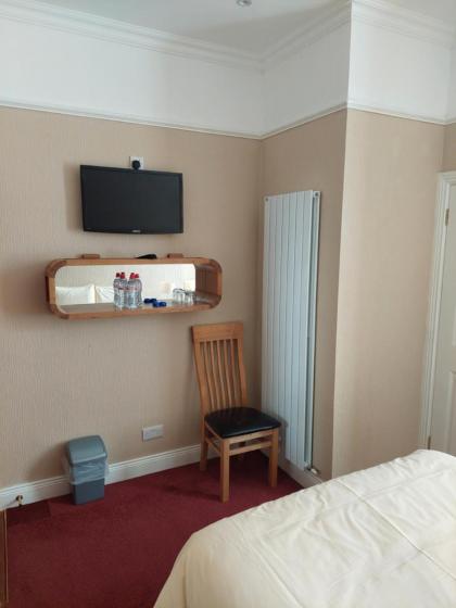 Parkway Guesthouse - image 30