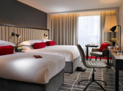 Red Cow Moran Hotel - image 1