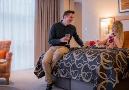 Clayton Hotel Dublin Airport - image 11