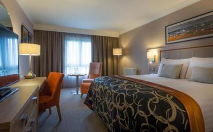 Clayton Hotel Dublin Airport - image 2