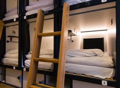 Jacobs Inn Hostel - image 17