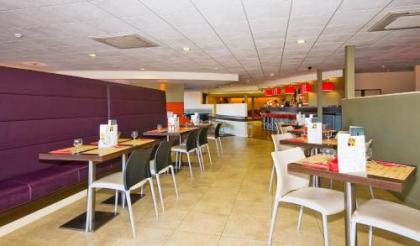 Ibis Dublin Hotel - image 16