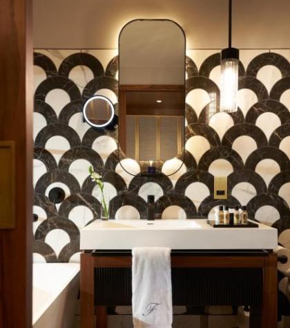 The Fitzwilliam Hotel - image 15
