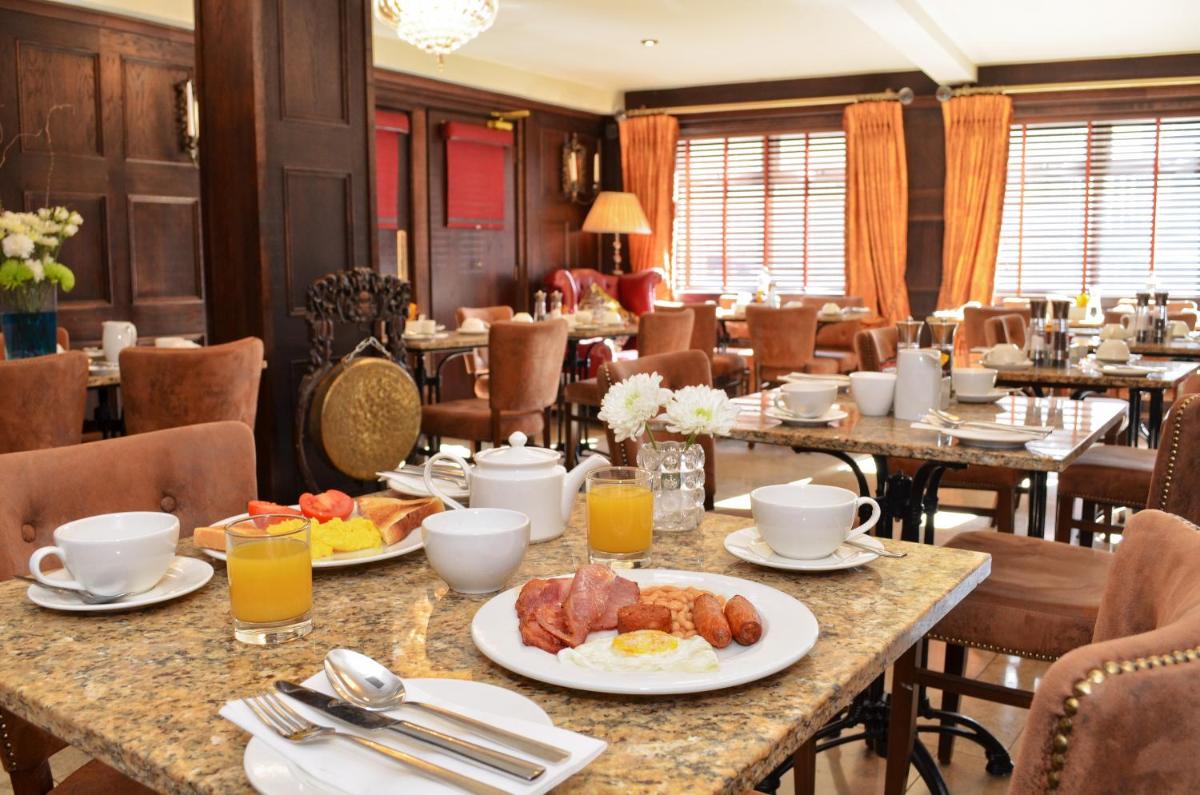 Celtic Lodge Guesthouse - Restaurant & Bar - image 5