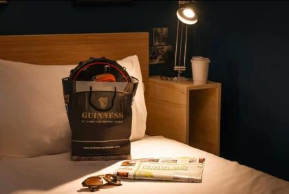 Celtic Lodge Guesthouse - Restaurant & Bar - image 6
