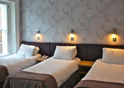 Jackson Court Hotel - image 27