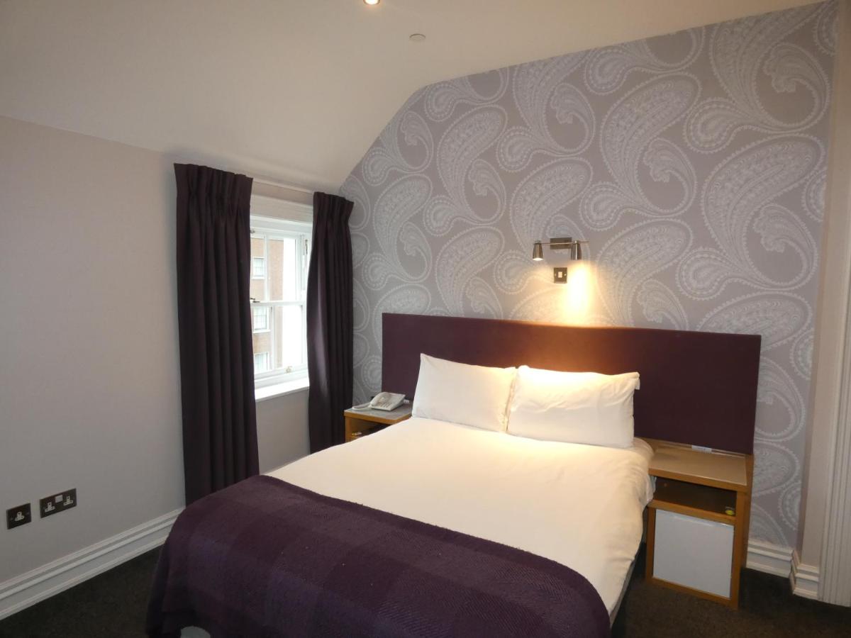 Jackson Court Hotel - image 6