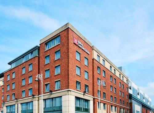 Hilton Garden Inn Dublin Custom House - image 2
