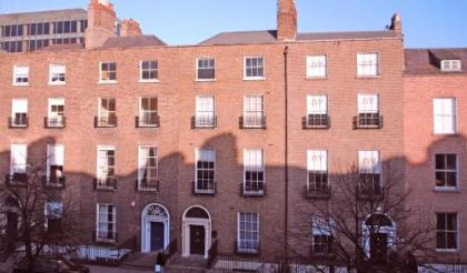 Baggot Court Townhouse - image 16