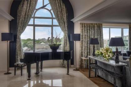 Conrad By Hilton Dublin - image 11