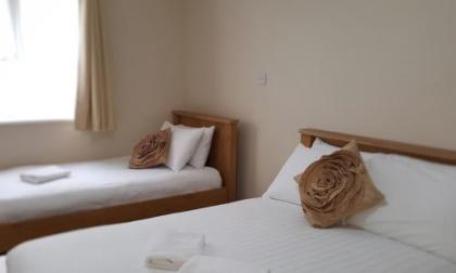 Hazelbrook House B&B - image 12