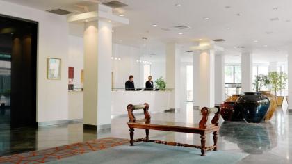 Herbert Park Hotel and Park Residence - image 4