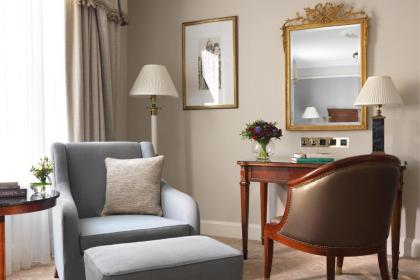 The Shelbourne Autograph Collection - image 8