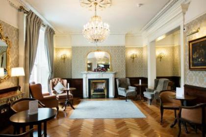 Harcourt Hotel - image 12