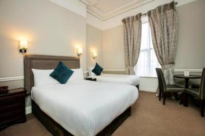 Harcourt Hotel - image 3