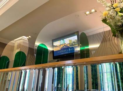 Hampton Hotel - image 4