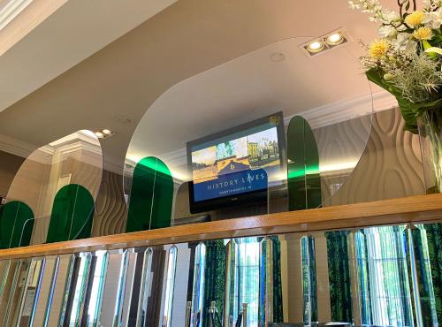 Hampton Hotel - image 4
