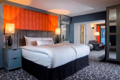 Hampton Hotel - image 7