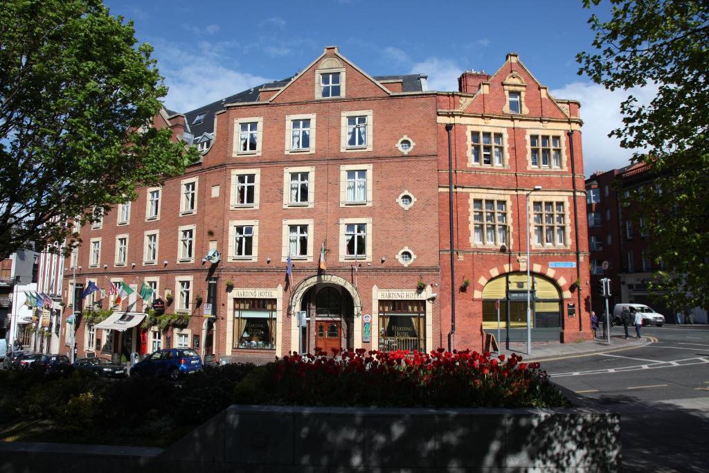 Harding Hotel - main image