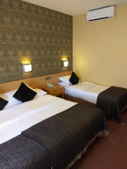 Harding Hotel - image 3
