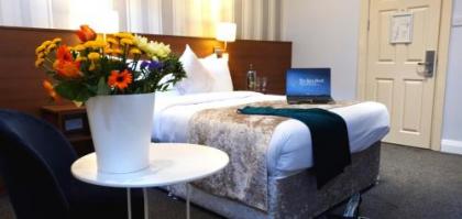 The Gate Hotel - image 1