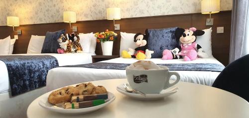The Gate Hotel - image 6