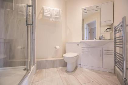 Parnell Apartments - image 2