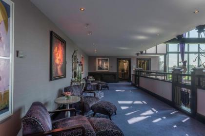 Clontarf Castle Hotel - image 19
