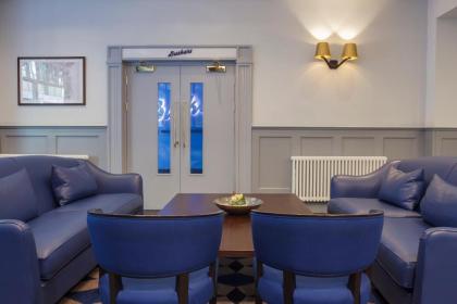 Temple Bar Hotel - image 17