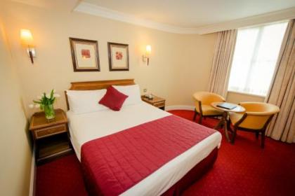 Albany House - image 11