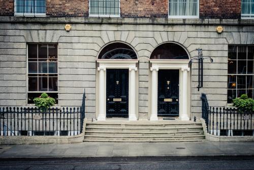 Albany House - image 3
