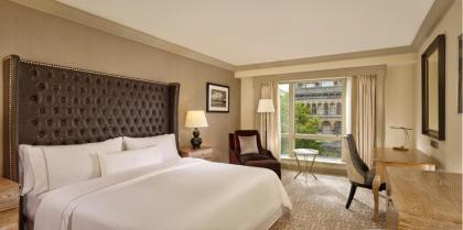 The College Green Dublin Hotel Autograph Collection  - image 11