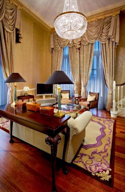 The College Green Dublin Hotel Autograph Collection  - image 20
