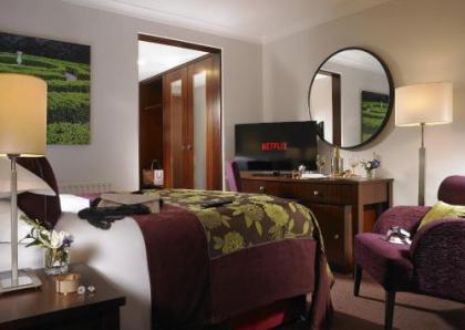 Camden Court Hotel - image 14