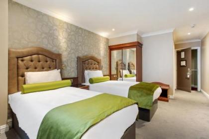 Drury Court Hotel - image 4