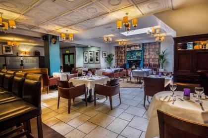 Cassidys Hotel - image 3
