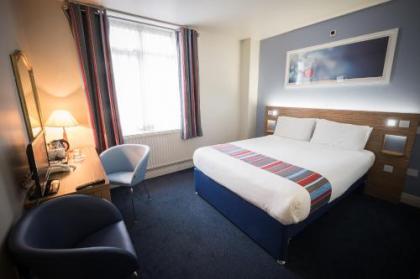 Travelodge Dublin City Rathmines - image 2