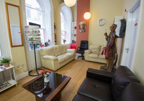The Apache Hostel - image 4