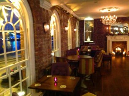 The Ferryman Townhouse - image 10