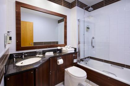 Handel's Hotel - image 7
