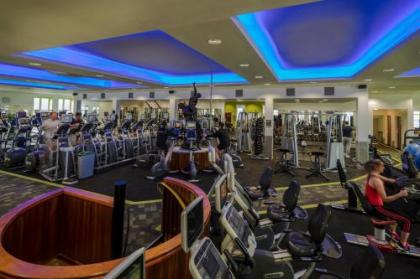 Citywest Hotel - image 18