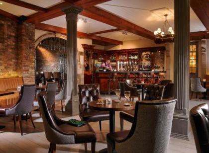 Citywest Hotel - image 5