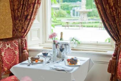 Finnstown Castle Hotel - image 12