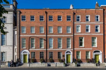 Stauntons on the Green Hotel - image 3