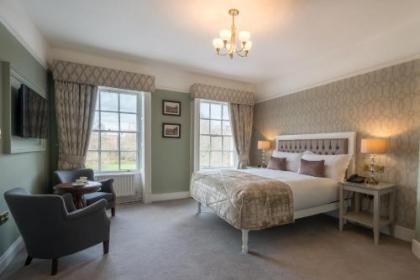Stauntons on the Green Hotel - image 4