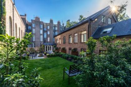 Stauntons on the Green Hotel - image 9