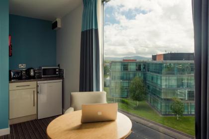 Aspect Hotel Park West - image 11