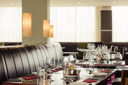 Aspect Hotel Park West - image 3